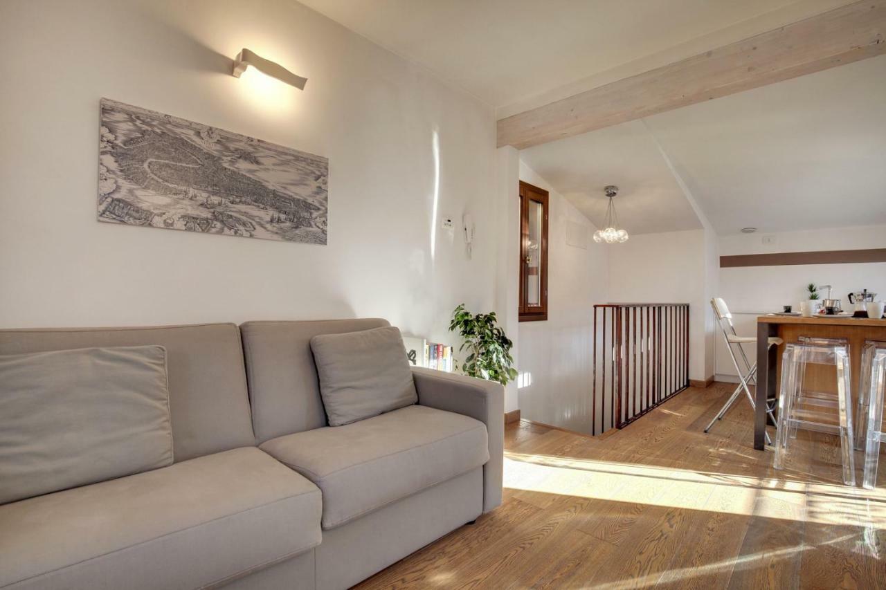 Modern Apartment Venice With Terrace Exterior photo